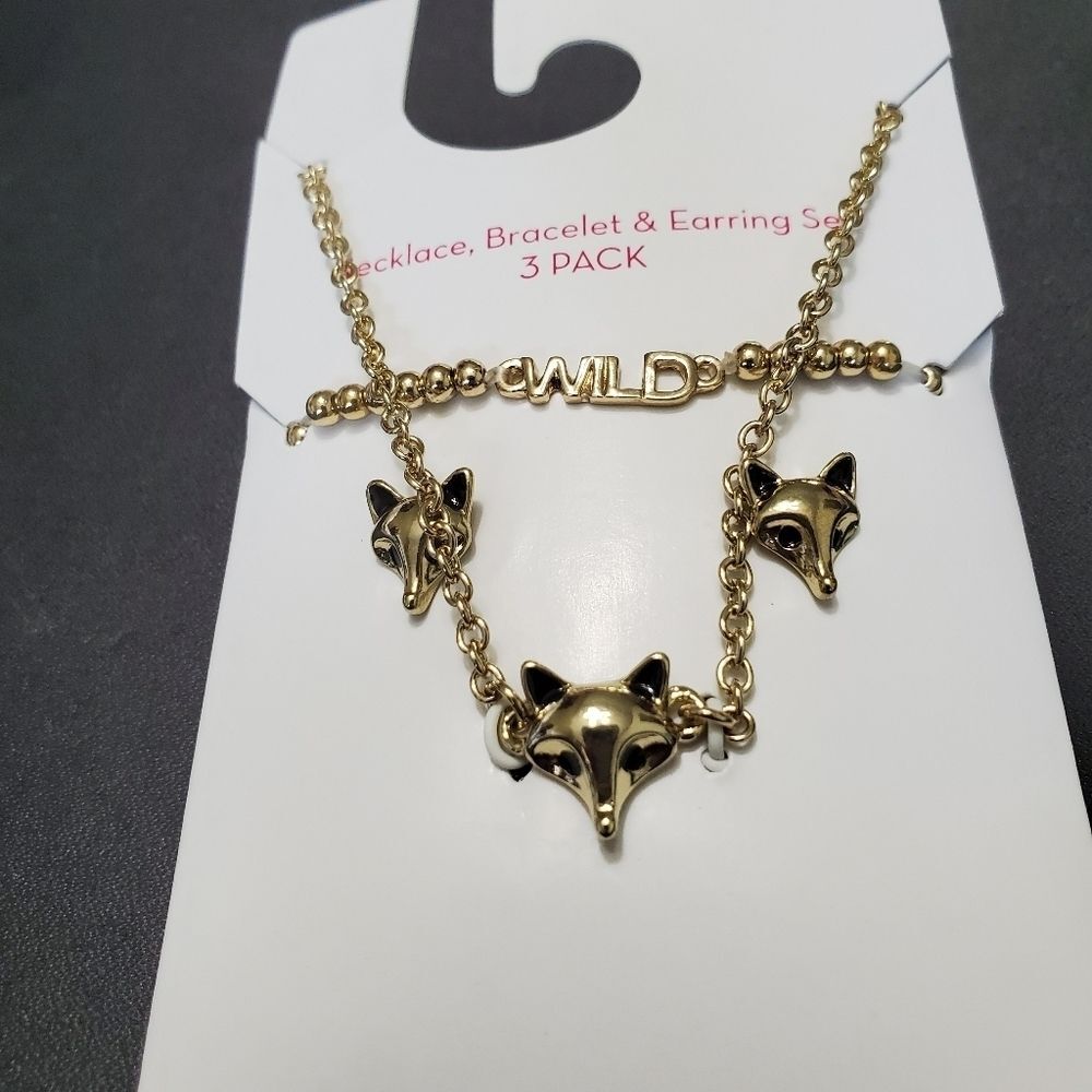 Gold tone three piece fox themed jewelry set
